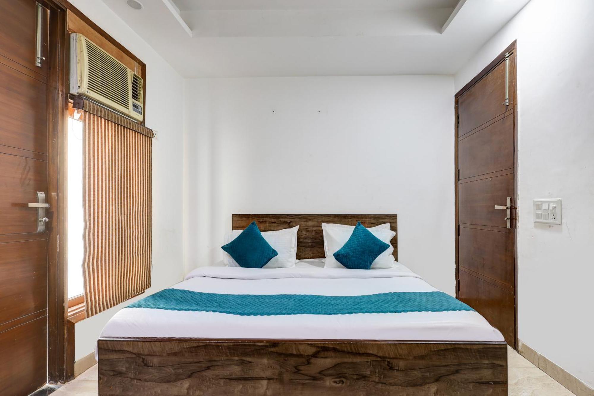 Hotel Aron By The Premium Villa Nové Dillí Exteriér fotografie